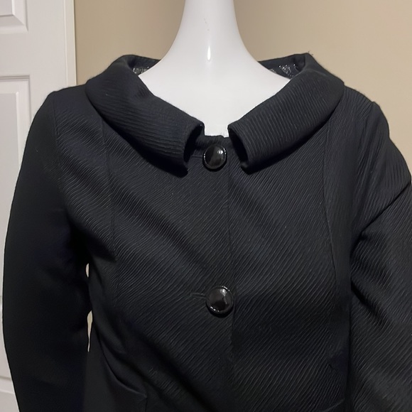 Black wool fitted asymmetric crop jacket rounded collar very unique Size Small - Picture 3 of 12